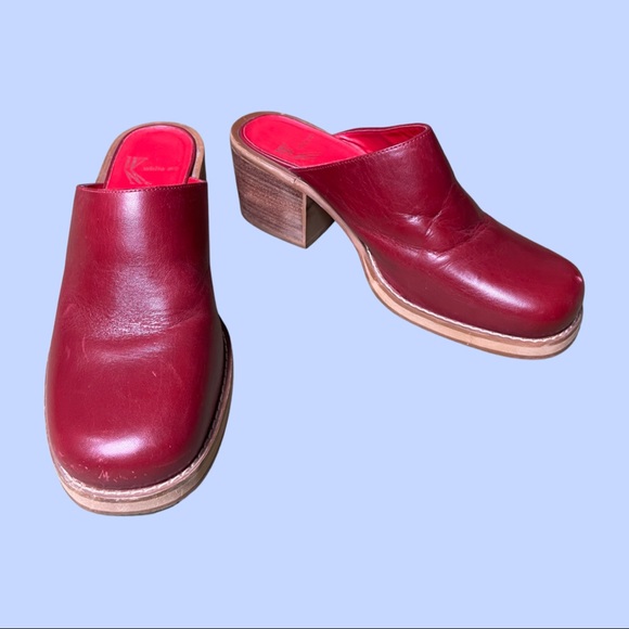 Chunky Red Leather Clogs - Picture 3 of 7